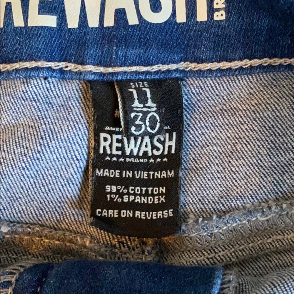 ❌SOLD❌Rewash High Rise Shorts - Picture 4 of 5
